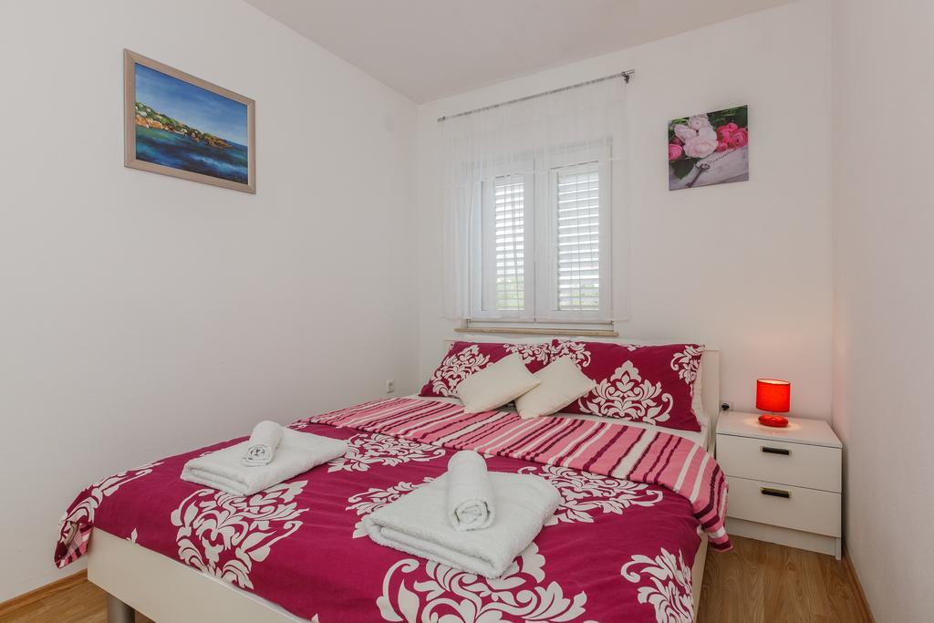 Apartment Anna Kaštela Eksteriør bilde