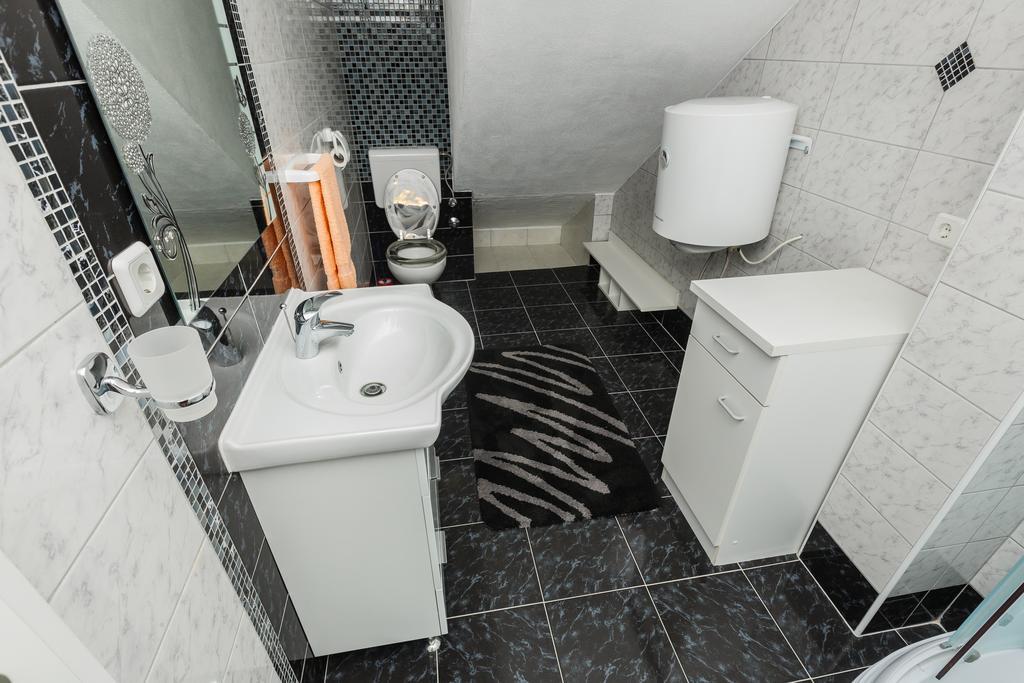 Apartment Anna Kaštela Eksteriør bilde