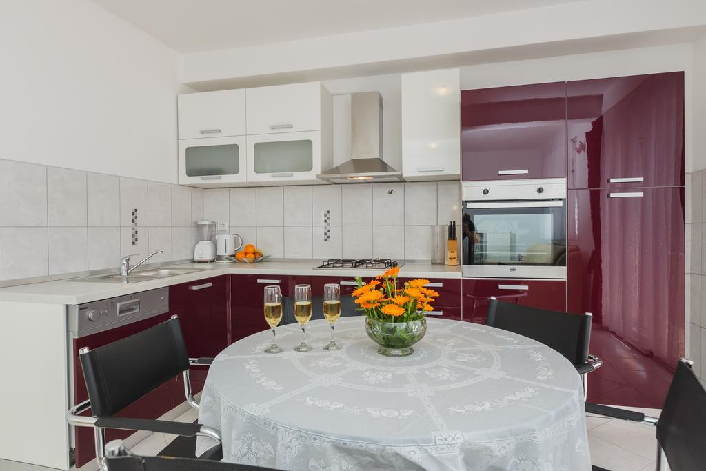 Apartment Anna Kaštela Eksteriør bilde